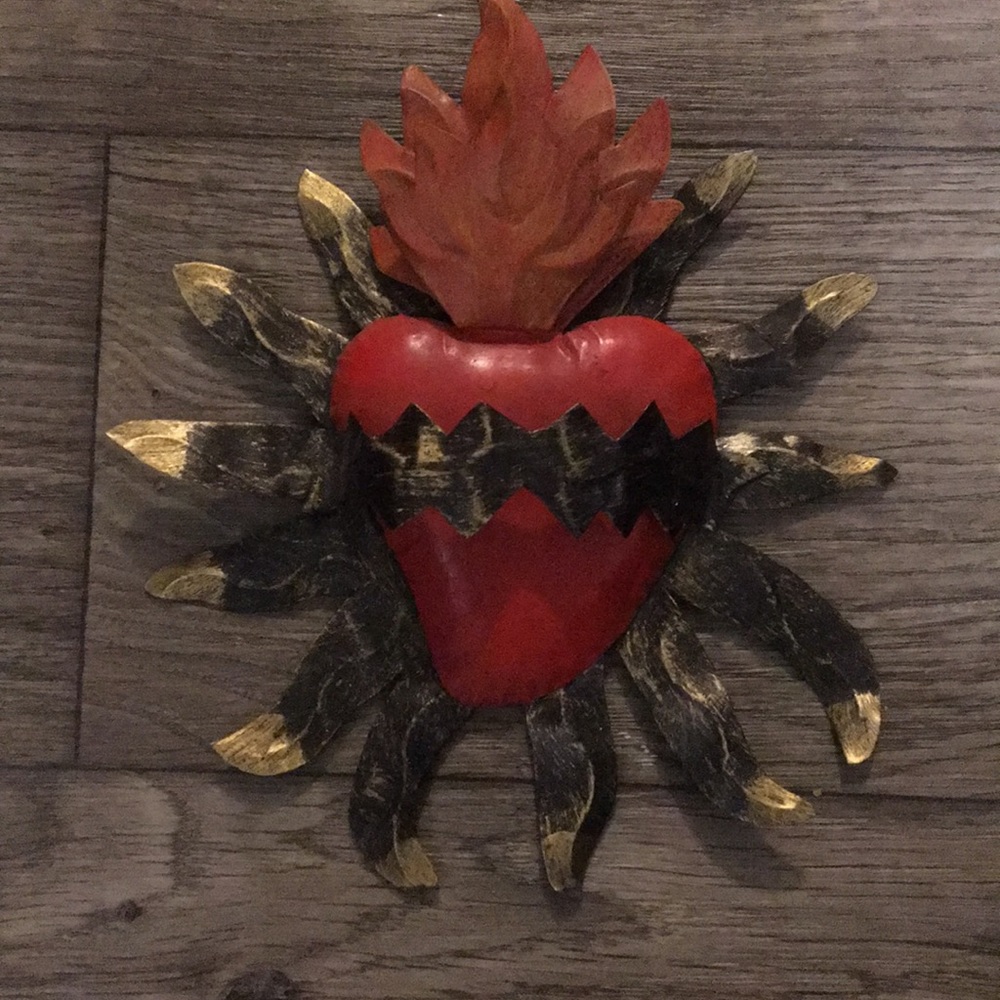 Gothic sacred heart wall hanging